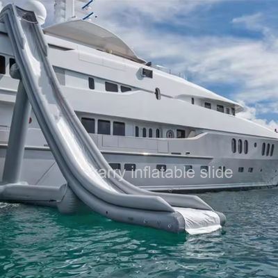 Indoor Outdoor opblaasbare waterglijbaan met zwembad