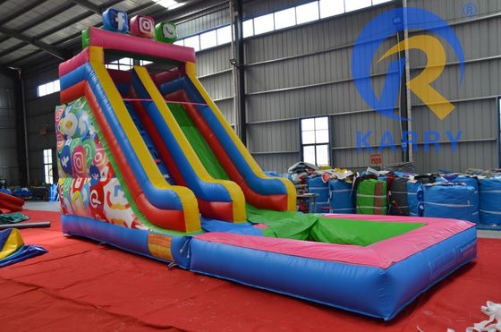 Aanpasbaar opblaasbaar springkasteel voor volwassenen Grote commerciële waterslide