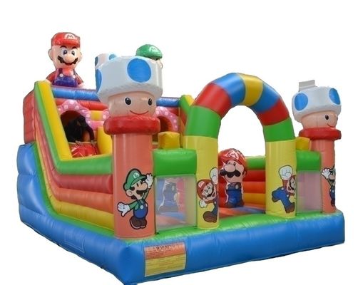 Commerciële kwaliteit 6*4m Performance opblaasbaar springkasteel met obstakelslide combo