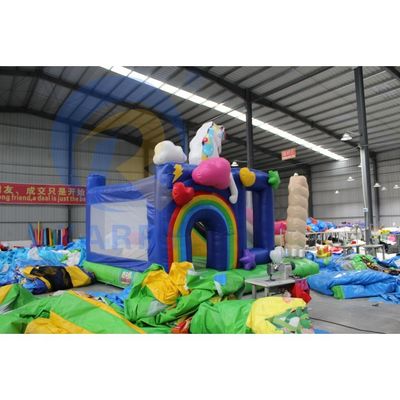 Unisex PVC opblaasbare sprongcombinatie met glijbaan en eenhoorn kasteel opblaasbare sprong