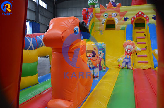 Gepersonaliseerde kleur Commerciële kwaliteit Buitenopblaasbare Mario Theme Bouncer Slide Combo