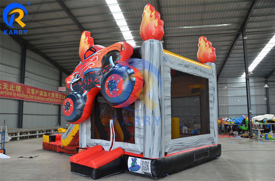 Breng je feest naar een hoger niveau met ons opblaasbare springkasteel en glijcombo.