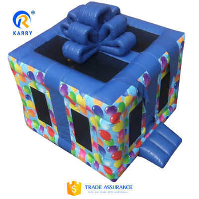 Kenmerken PORTABLE opblaasbaar Fancy Gift Box Water Jumper Bouncer Huis te koop