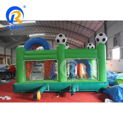 Vierkante PVC Buitenopblaasbaar Springkasteel voor voetbalthema Leuke stad Leuke speeltuin