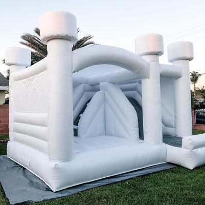 Huwelijksfeest opblaasbaar springkasteelcombo met glijbaanverhuurapparatuur van PVC