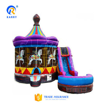 Kenmerken PORTABLE Giant Carousel Bouncy Castle Combo Slide met aangepaste kleur
