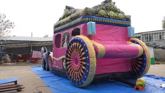 Opblaasbare uitsmijter met glij- en reparatiepakket Commercial Pink Princess Carriage Combo