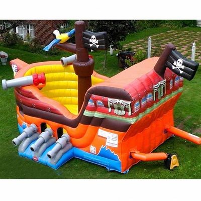 Outdoor Games Piratenschip Boat Combo Jumper met opblaasbare glijbanen en Bouncer House