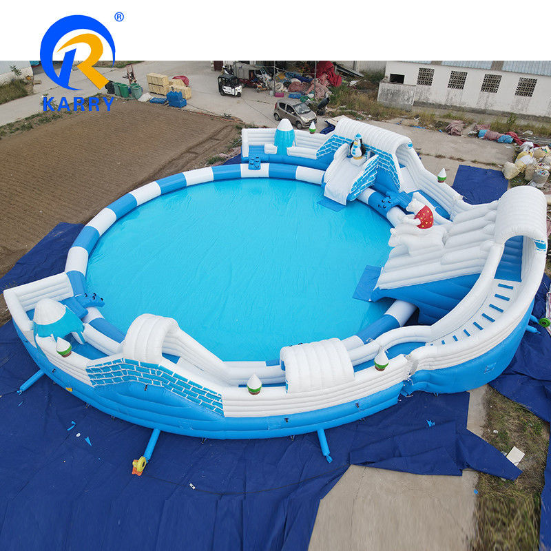Overgrote zwembad IJsbeer Waterglijbaan PVC Volwassenen grootte Water speelgoed voor 10 passagiers
