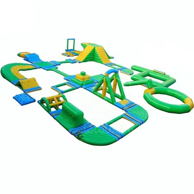 Buitenopblaasbaar waterpark zeer groot waterplezierpark voor volwassenen en kinderen