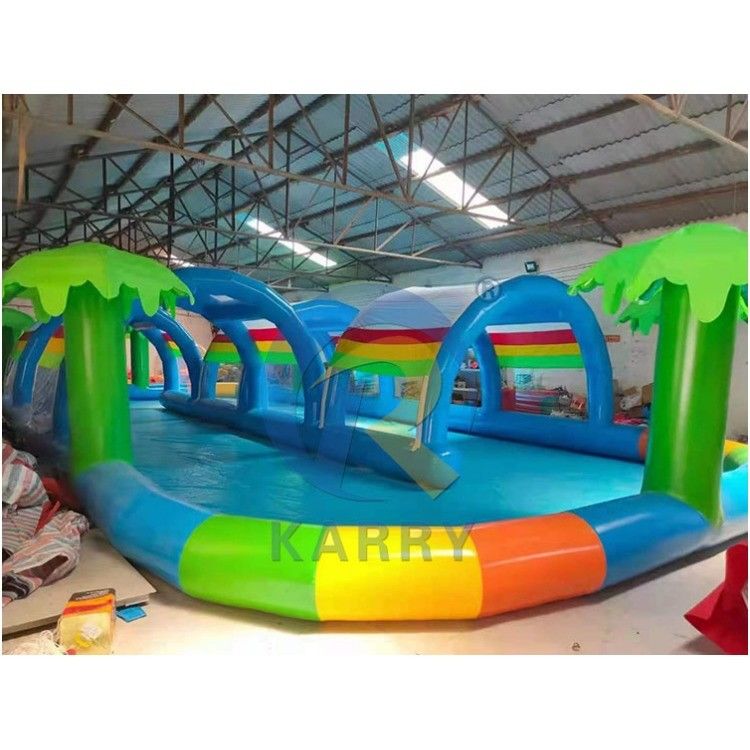 Kinderen en volwassenen opblaasbaar tentwaterbad met zonnebedekking gemaakt van PVC materiaal
