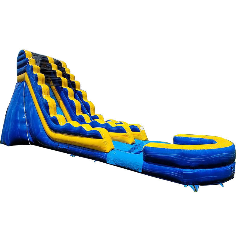 Grote commerciële opblaasbare waterslide met zwembad in geel gestreepte ontwerp