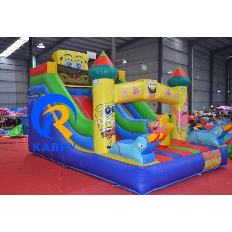 Commercieel PVC opblaasbaar springhuis en droog glijbaan voor feestverhuur binnenshuis 8x3x5m