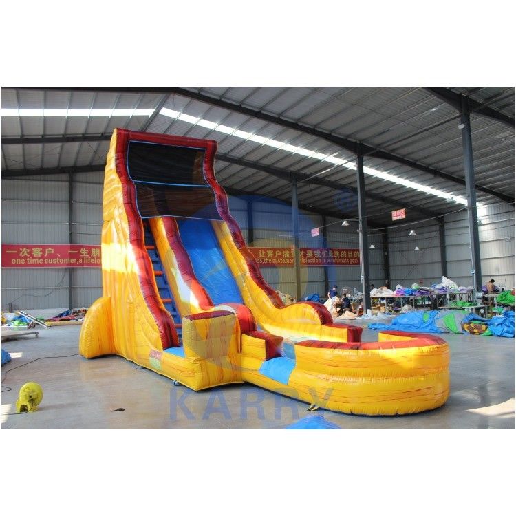 Commerciële kwaliteit fancy opblaasbare waterslide met digitale drukwerk 18ft vierkant Grootte