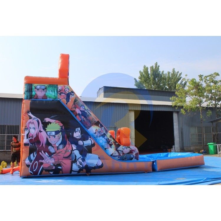 Winkelcentrum Gebeurtenis Anime Fan's Backyard Opblaasbare waterglijbaan en zwembad Combo