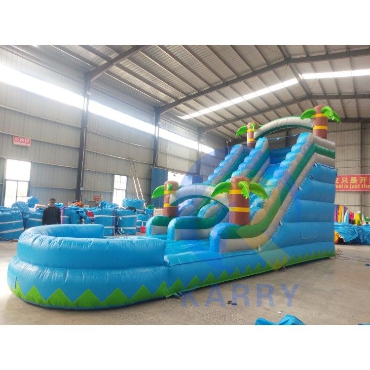 Maximale capaciteit Meer dan 500 kg opblaasbare commerciële blauwe waterslide voor buiten plezier