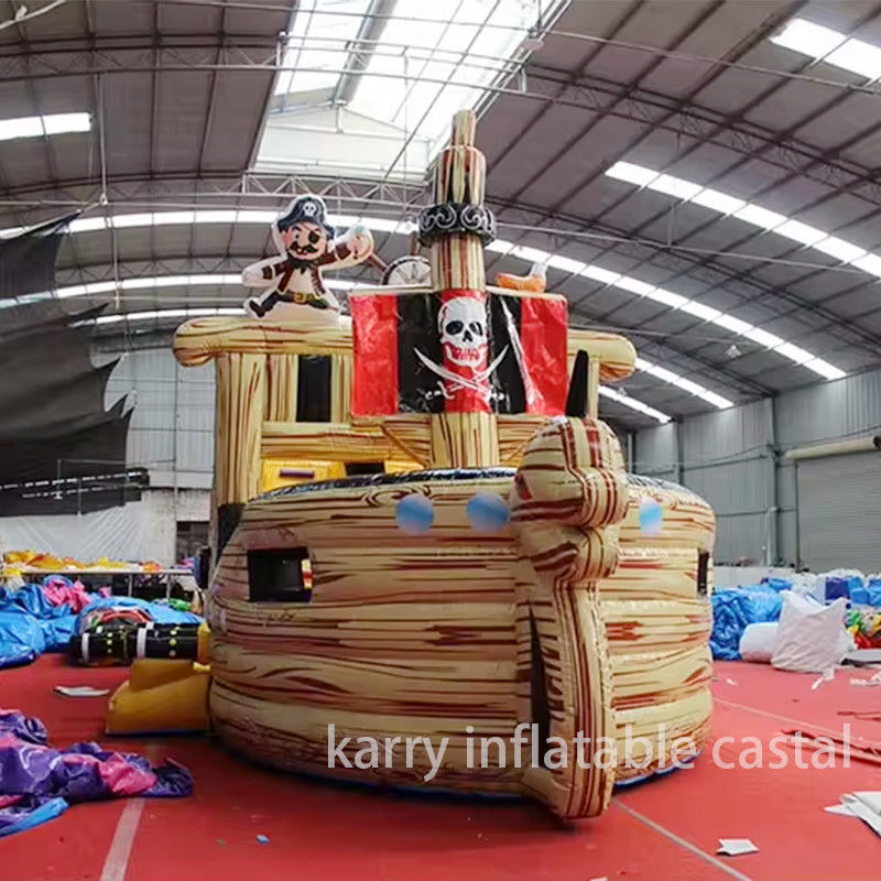 Volledig gedrukt PVC-materiaal opblaasbaar piratenschip droog glijbaan voor kinderen